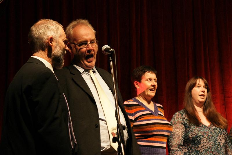 Shiny Bum Singers  144.jpg